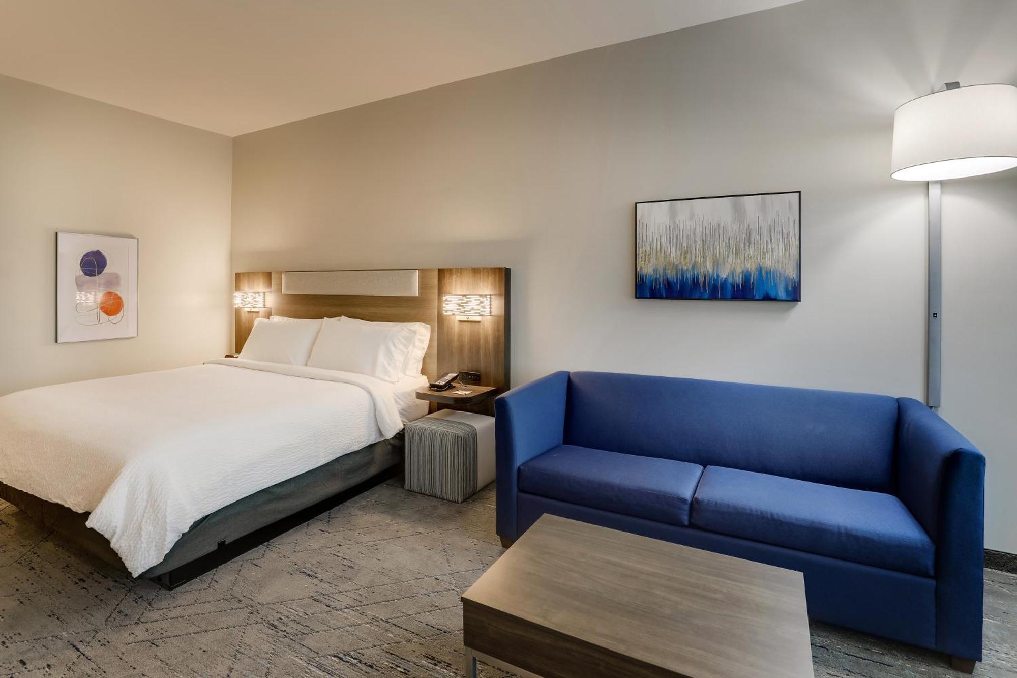 Holiday Inn Express Holly Springs - Raleigh Area By Ihg Buitenkant foto