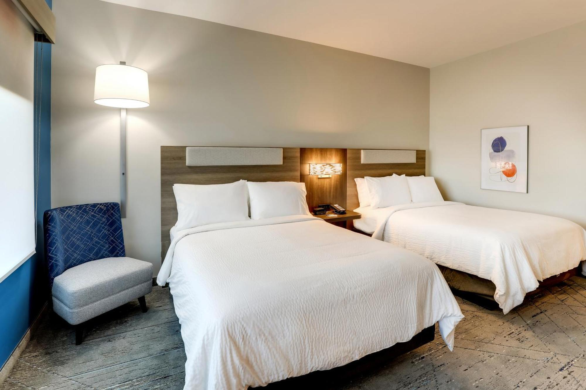Holiday Inn Express Holly Springs - Raleigh Area By Ihg Buitenkant foto