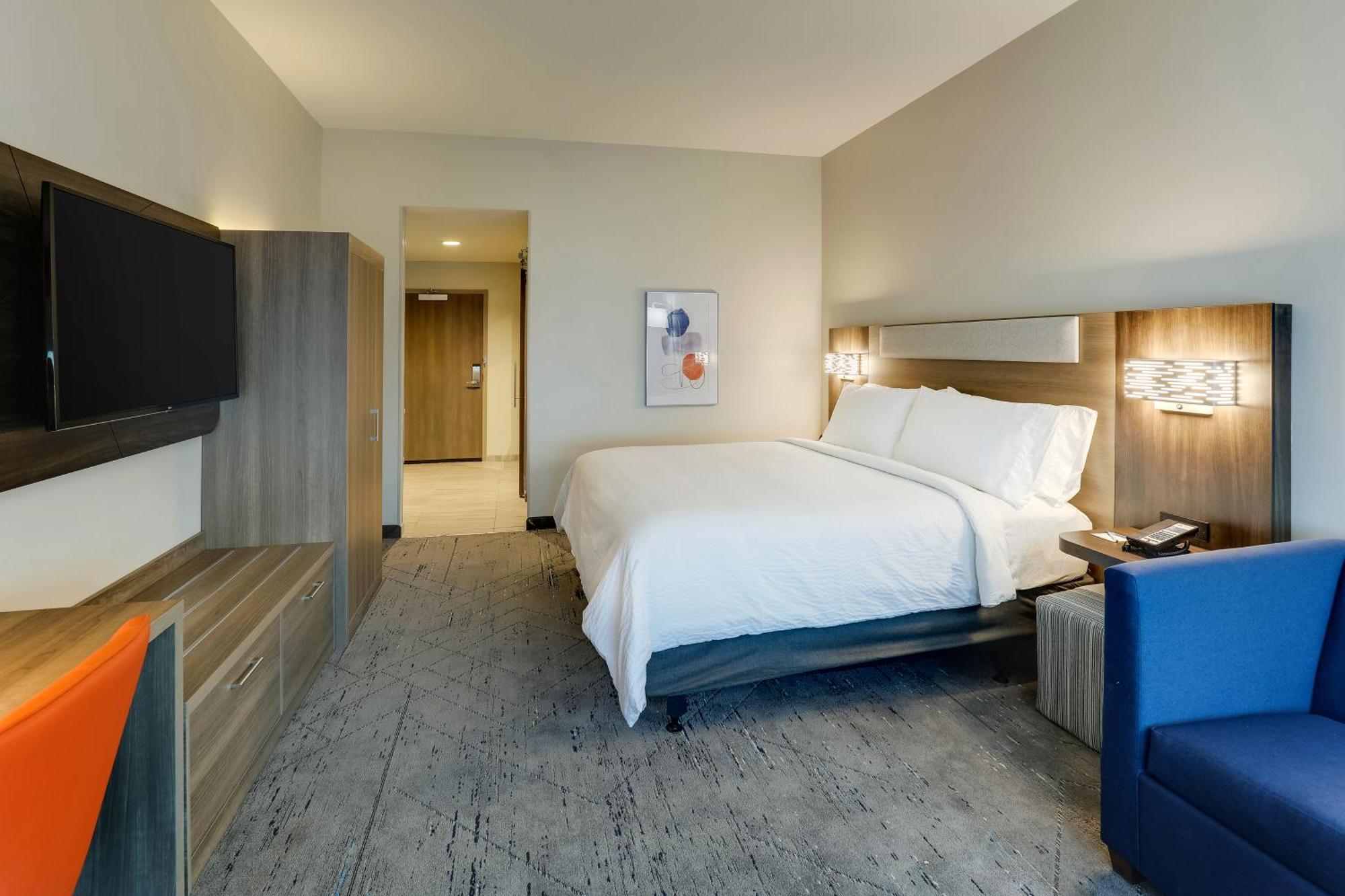 Holiday Inn Express Holly Springs - Raleigh Area By Ihg Buitenkant foto