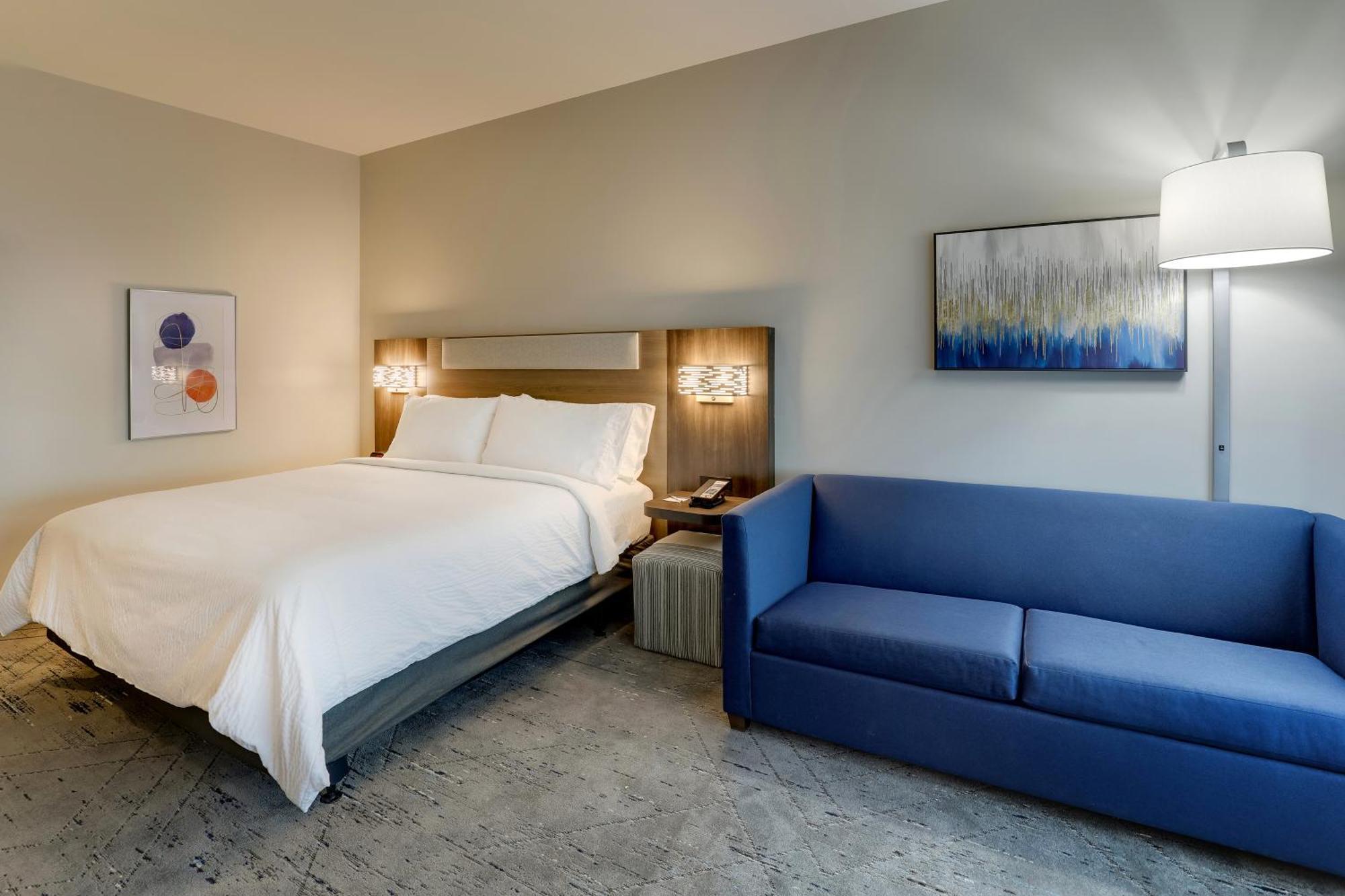 Holiday Inn Express Holly Springs - Raleigh Area By Ihg Buitenkant foto