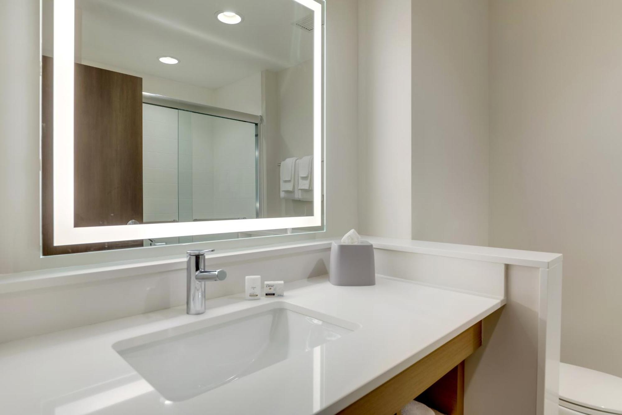 Holiday Inn Express Holly Springs - Raleigh Area By Ihg Buitenkant foto