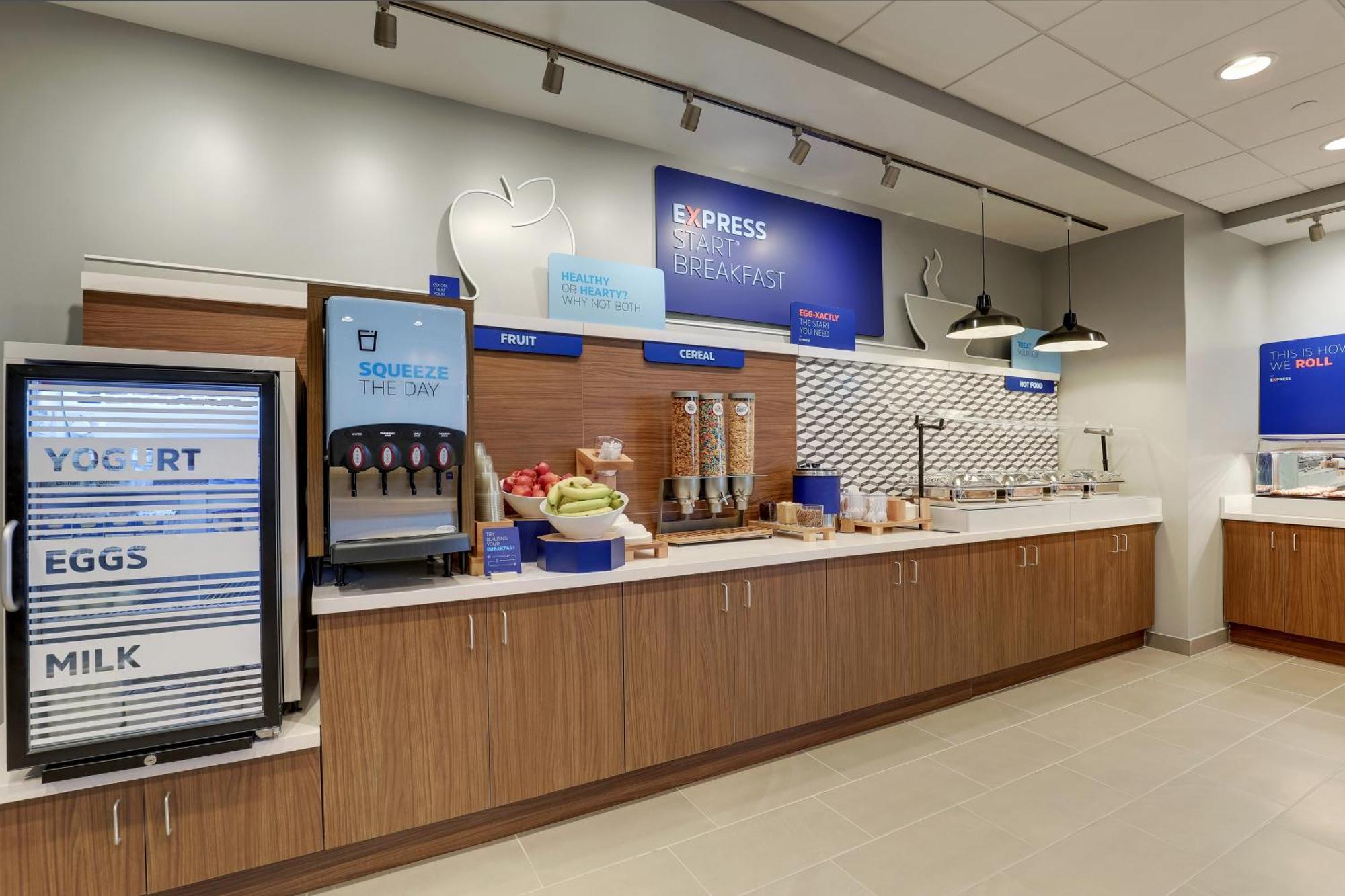 Holiday Inn Express Holly Springs - Raleigh Area By Ihg Buitenkant foto
