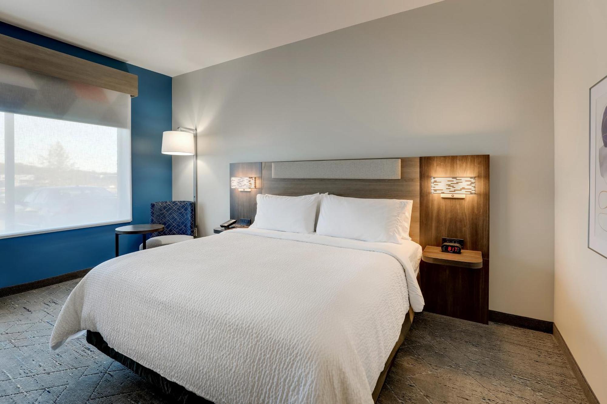 Holiday Inn Express Holly Springs - Raleigh Area By Ihg Buitenkant foto