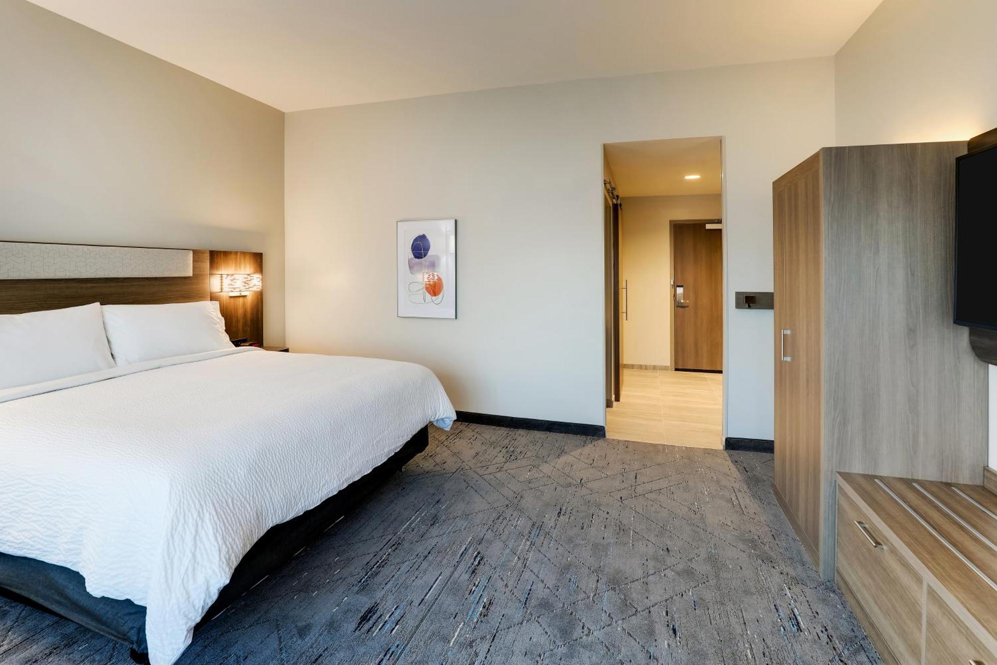Holiday Inn Express Holly Springs - Raleigh Area By Ihg Buitenkant foto